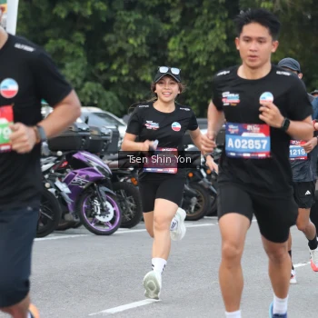 Runner Photo 3806841