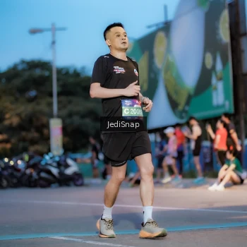Runner Photo 3806904