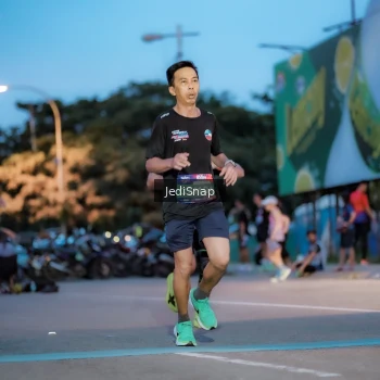 Runner Photo 3806907