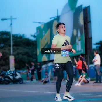 Runner Photo 3806914