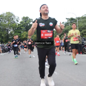 Runner Photo 3806978