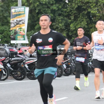 Runner Photo 3806997
