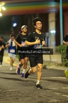 Runner Photo 3807053