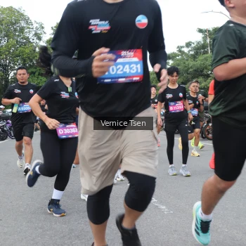 Runner Photo 3807057