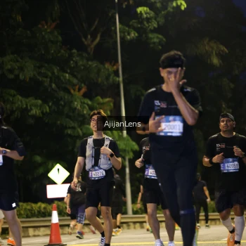 Runner Photo 3807073