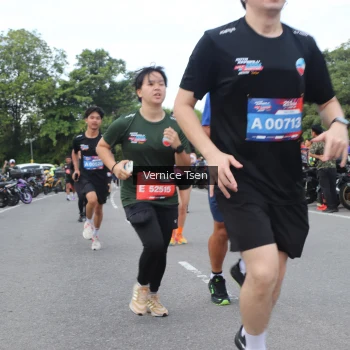 Runner Photo 3807170