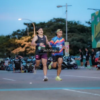 Runner Photo 3807220