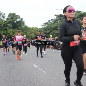 Runner Photo 3807229