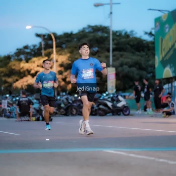 Runner Photo 3807282
