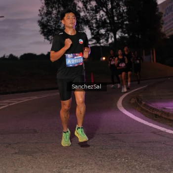 Runner Photo 3807336