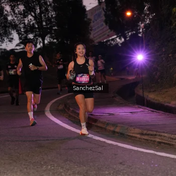 Runner Photo 3807343