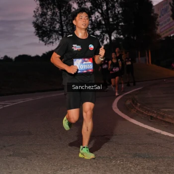 Runner Photo 3807346