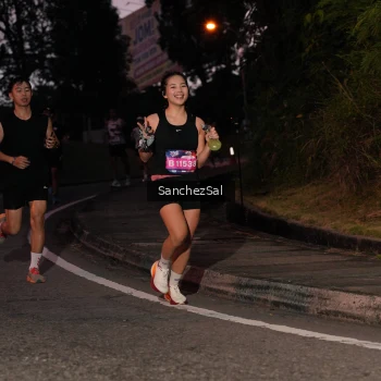 Runner Photo 3807357