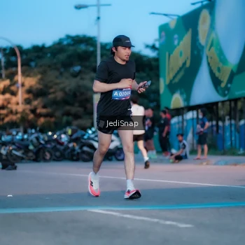Runner Photo 3807379