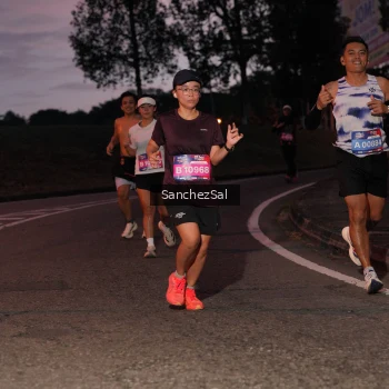 Runner Photo 3807383