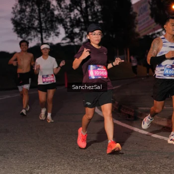 Runner Photo 3807393