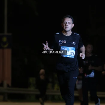 Runner Photo 3807394