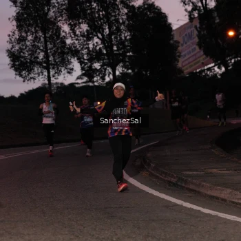 Runner Photo 3807395