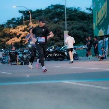 Runner Photo 3807399