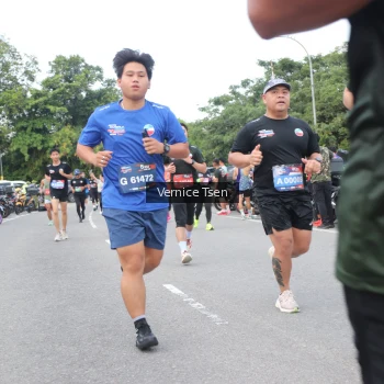 Runner Photo 3807417