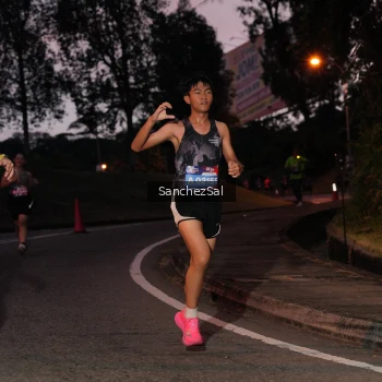 Runner Photo 3807448