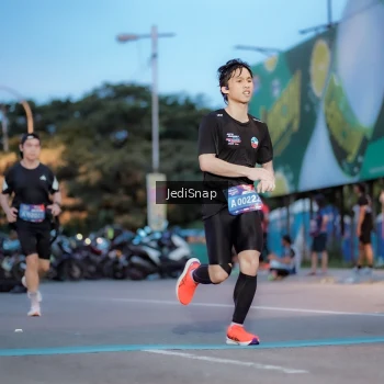 Runner Photo 3807512