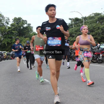 Runner Photo 3807531