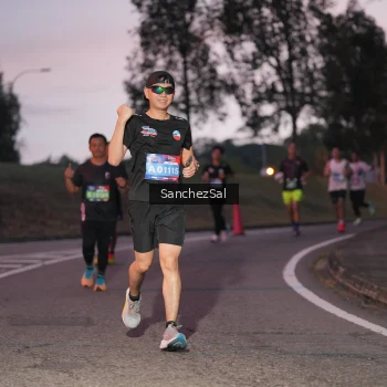 Runner Photo 3807534