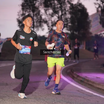 Runner Photo 3807547