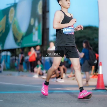 Runner Photo 3807597