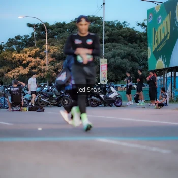 Runner Photo 3807601