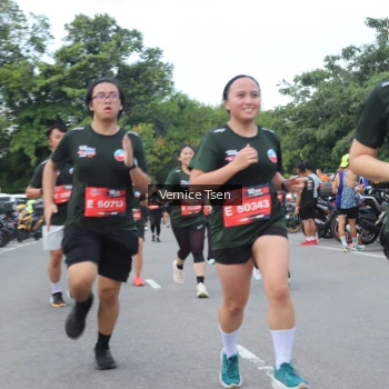 Runner Photo 3807607