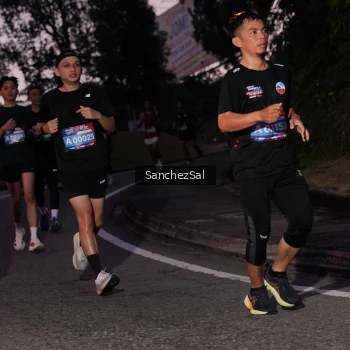 Runner Photo 3807633