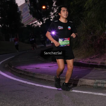 Runner Photo 3807642