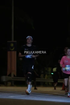 Runner Photo 3807667