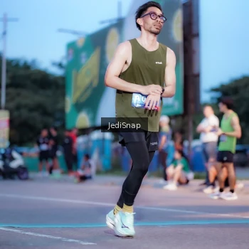 Runner Photo 3807689