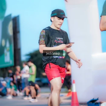 Runner Photo 3807794