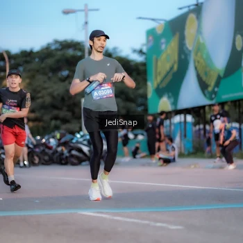 Runner Photo 3807795