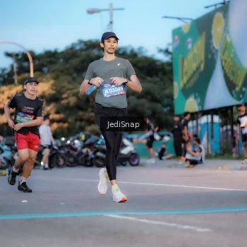 Runner Photo 3807809