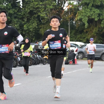 Runner Photo 3807819