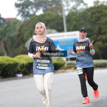 Runner Photo 3807847