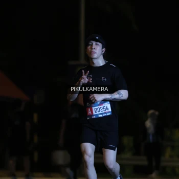 Runner Photo 3807873