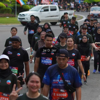 Runner Photo 3807899