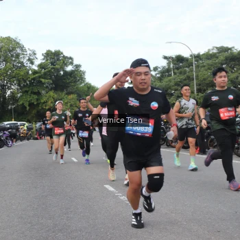 Runner Photo 3807903