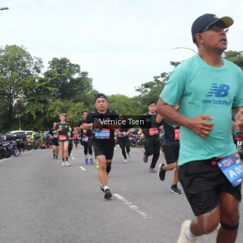 Runner Photo 3807905