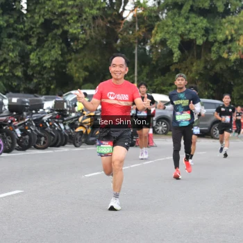 Runner Photo 3807917