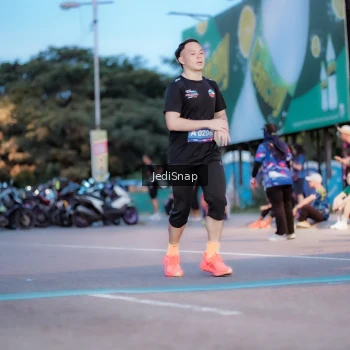 Runner Photo 3807933