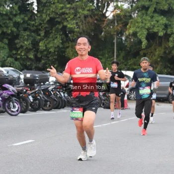 Runner Photo 3807935