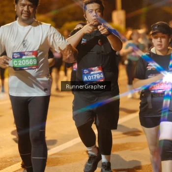 Runner Photo 3807944