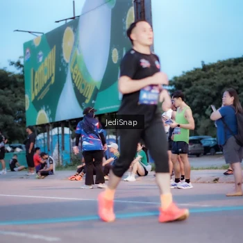 Runner Photo 3807951